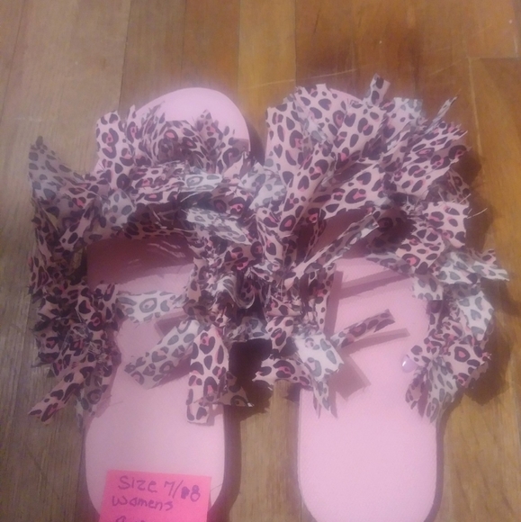 Homemade flippy flops. - Picture 6 of 16